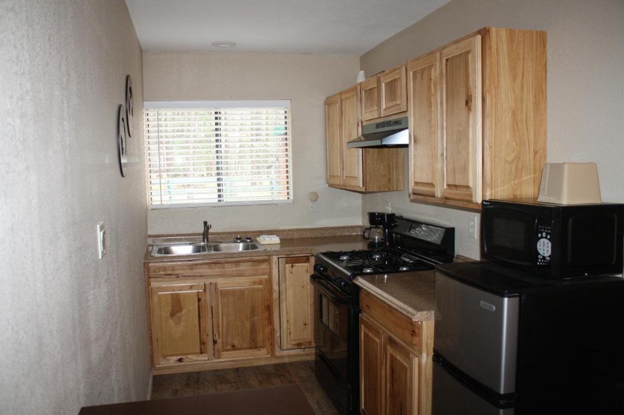 Lumbermen'S Village Pinetop-Lakeside Exterior photo